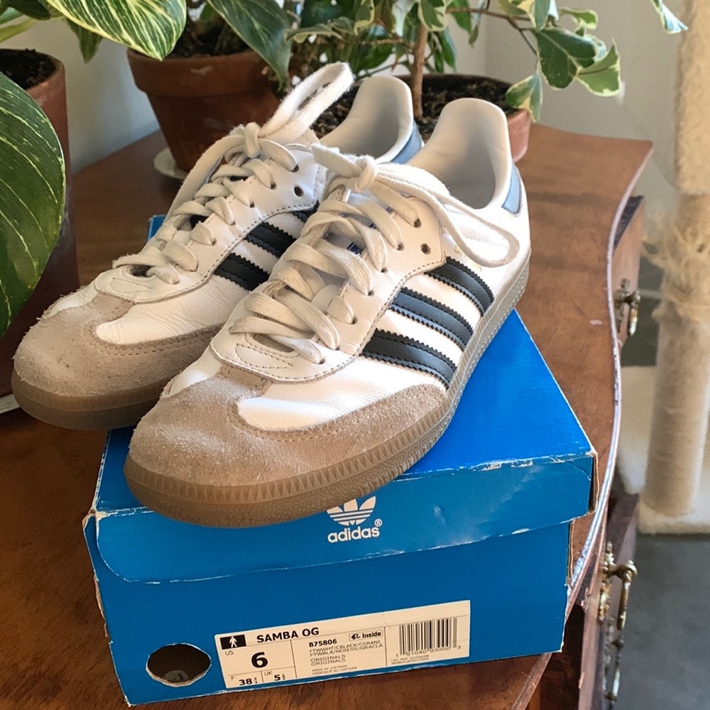 Adidas OG sambas